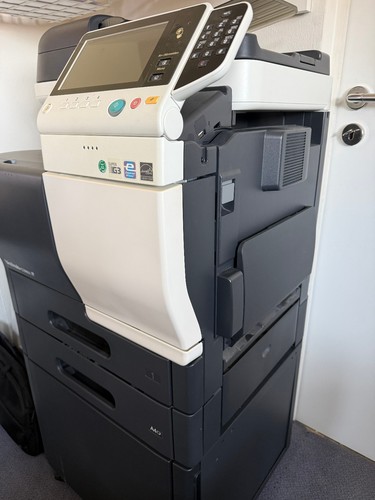 Konica minolta bizhub - konica,